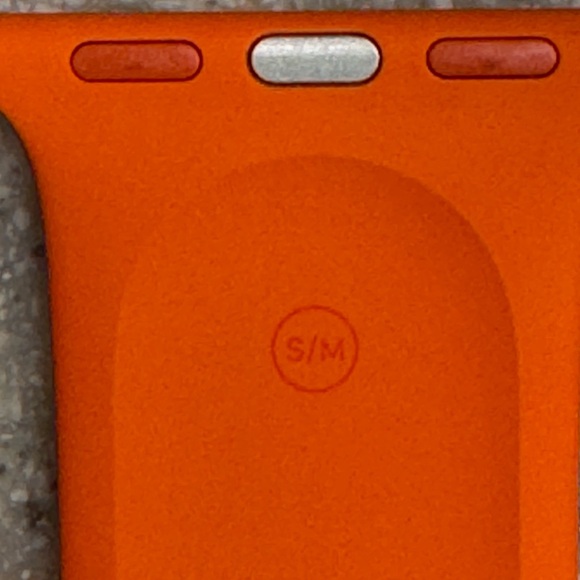 Hermēs Apple Watch Band - Picture 4 of 4